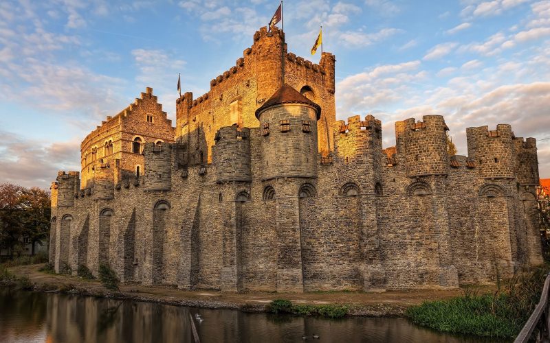 Le château fort de Ghent en Belgique. 